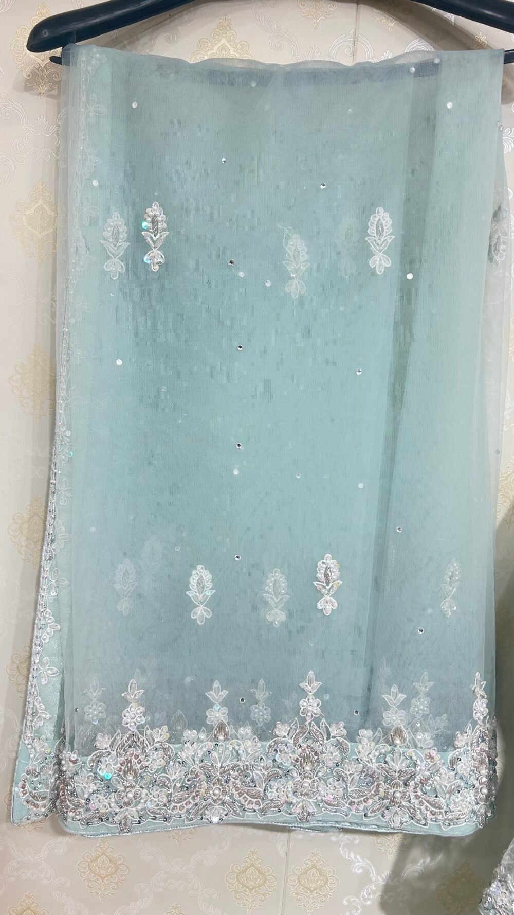 Regal Charm Maxi - Image 3