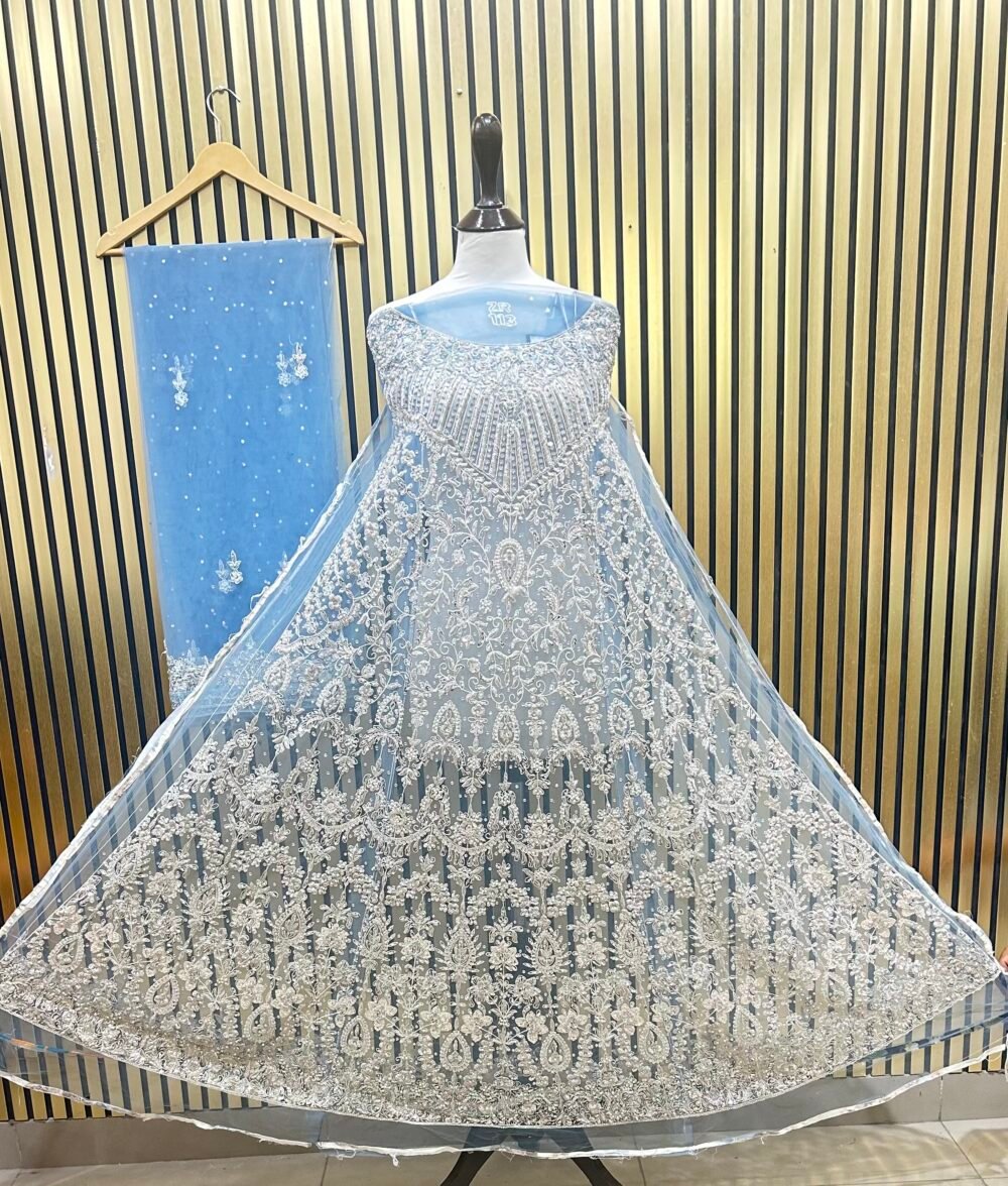 Regal Charm Maxi