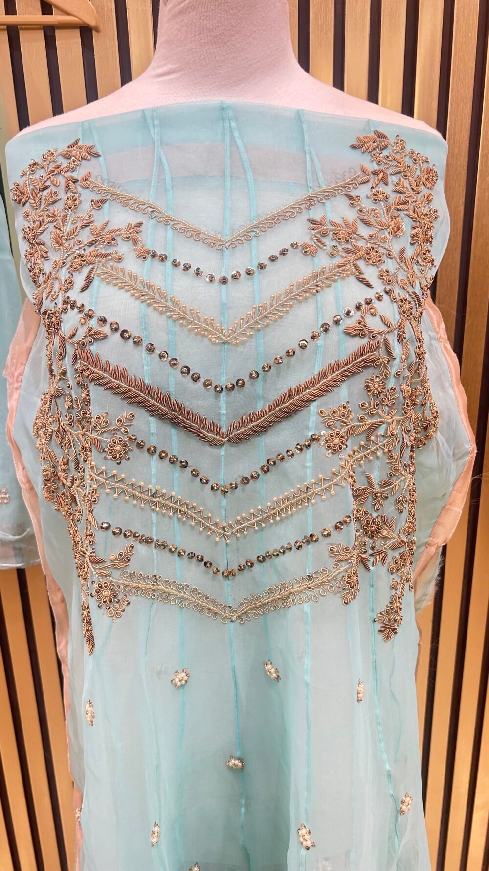 Royal Elegance Maxi - Image 4