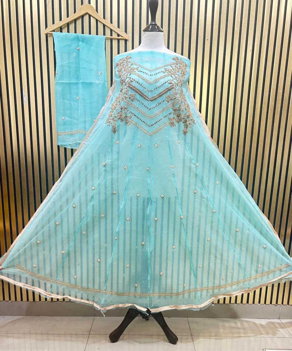 Royal Elegance Maxi