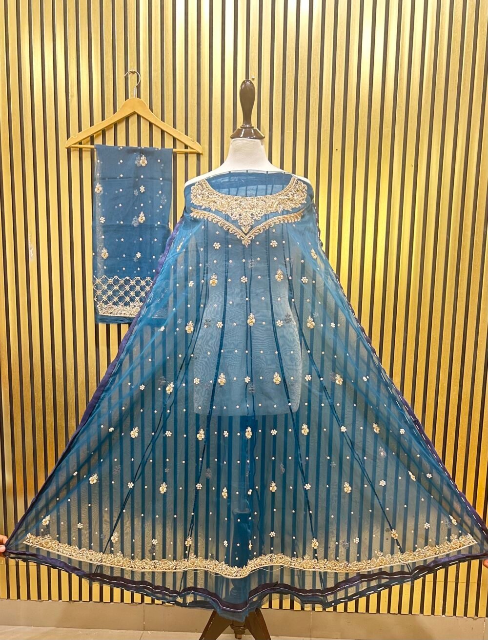 Heritage Royal Charm